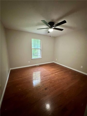115 Cannon Drive, Fayetteville, GA 30214