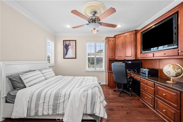 2520 Cornerstone Lane, Costa Mesa, CA 92626