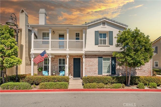 2520 Cornerstone Lane, Costa Mesa, CA 92626