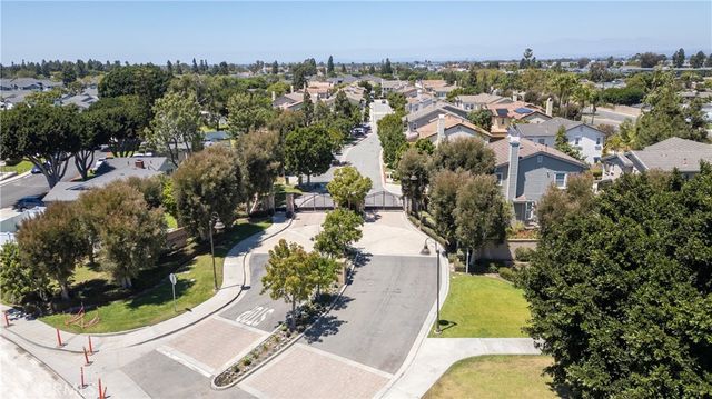 2520 Cornerstone Lane, Costa Mesa, CA 92626
