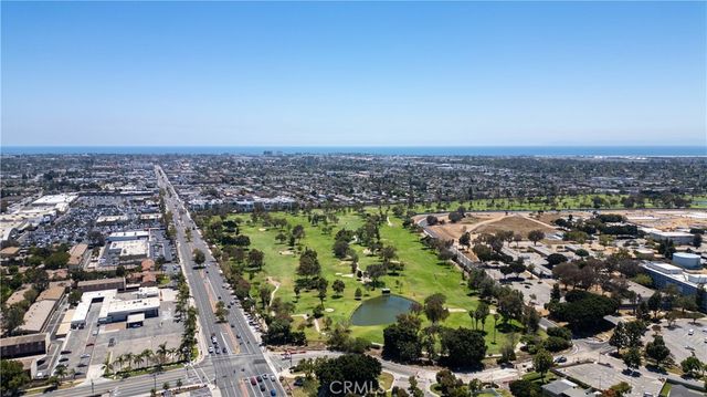 2520 Cornerstone Lane, Costa Mesa, CA 92626