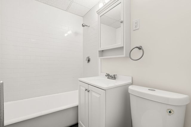 68 Atlantic St, Quincy, MA 02171