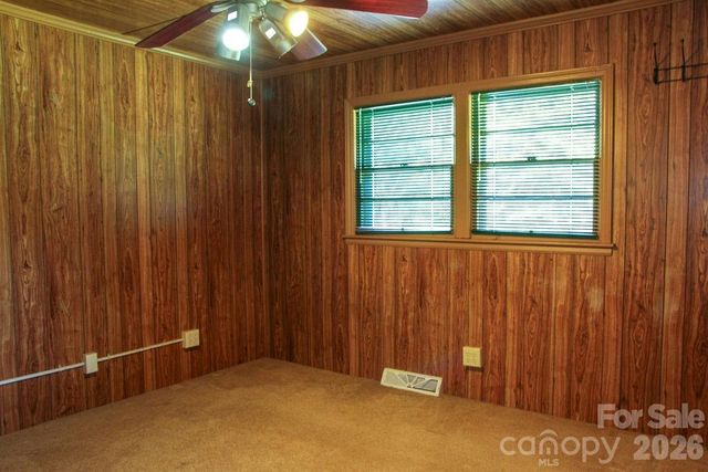 905 S 10th Street, Bessemer City, NC 28016