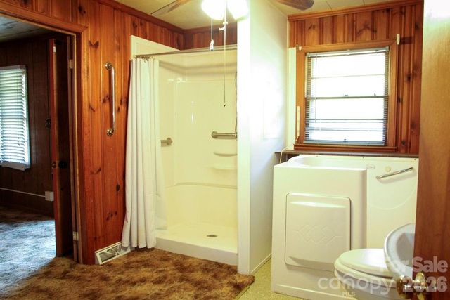 905 S 10th Street, Bessemer City, NC 28016