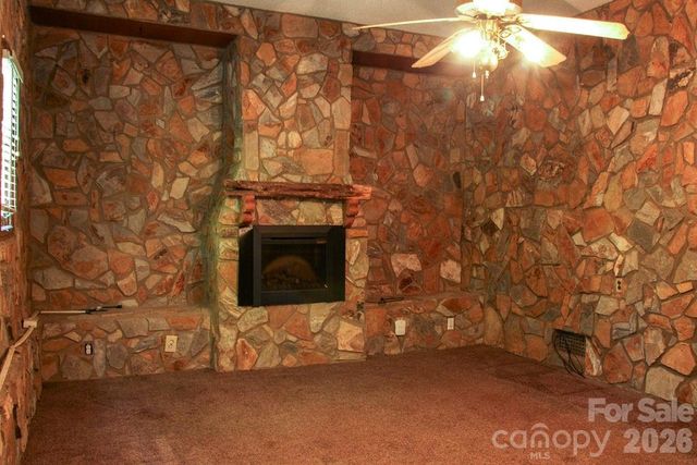 905 S 10th Street, Bessemer City, NC 28016