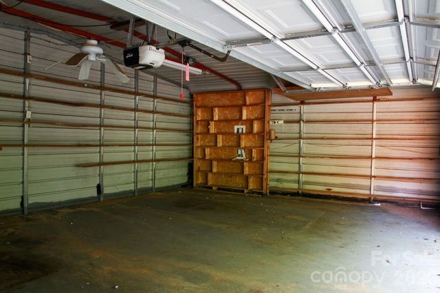 905 S 10th Street, Bessemer City, NC 28016