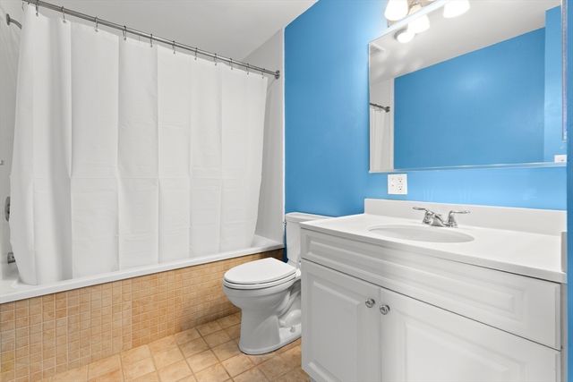 36 Village Rd 603, Middleton, MA 01949