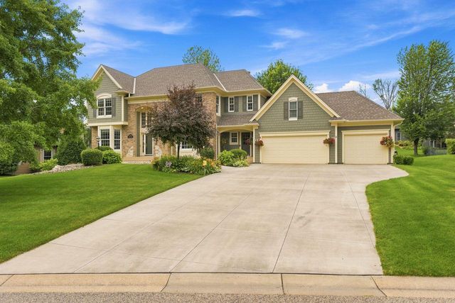 3824 Fairway Terrace, Woodbury, MN 55125