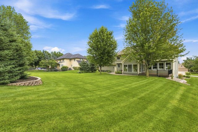 3824 Fairway Terrace, Woodbury, MN 55125