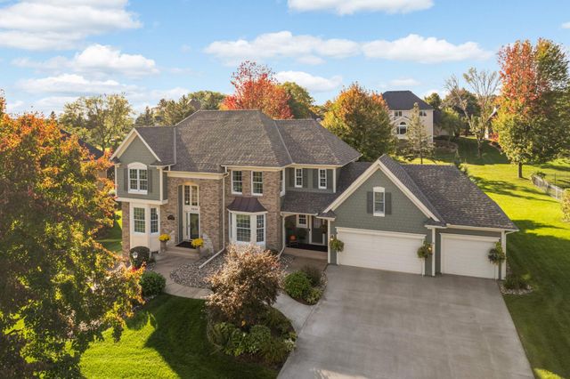 3824 Fairway Terrace, Woodbury, MN 55125