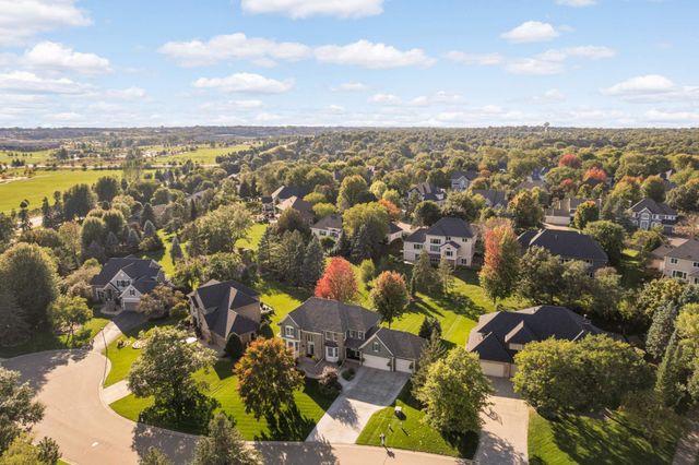 3824 Fairway Terrace, Woodbury, MN 55125
