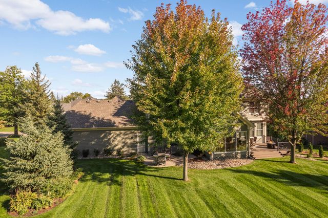 3824 Fairway Terrace, Woodbury, MN 55125
