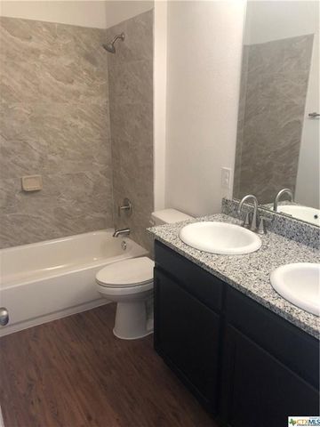 803 Hallie CV A&B, Lockhart, TX 78644