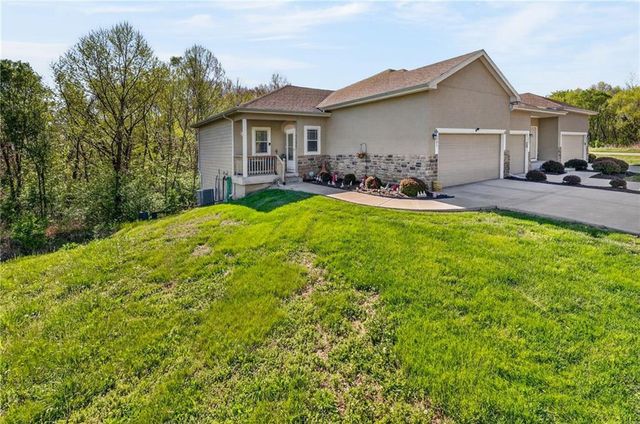 631 N 74th Street, Kansas City, KS 66112