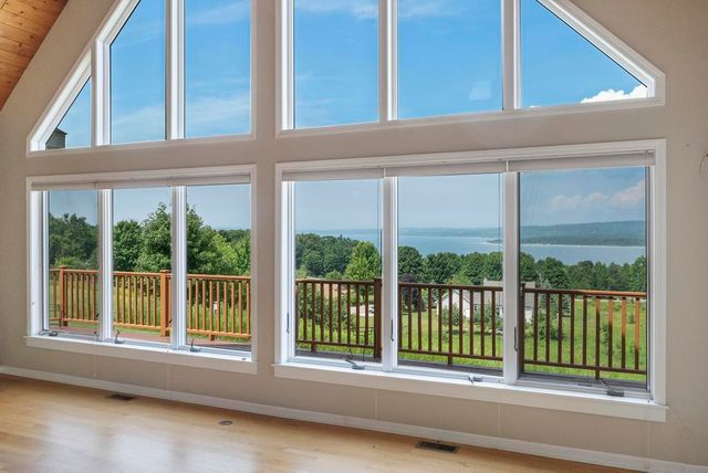 136 Lakeridge Trail, Boyne City, MI 49712