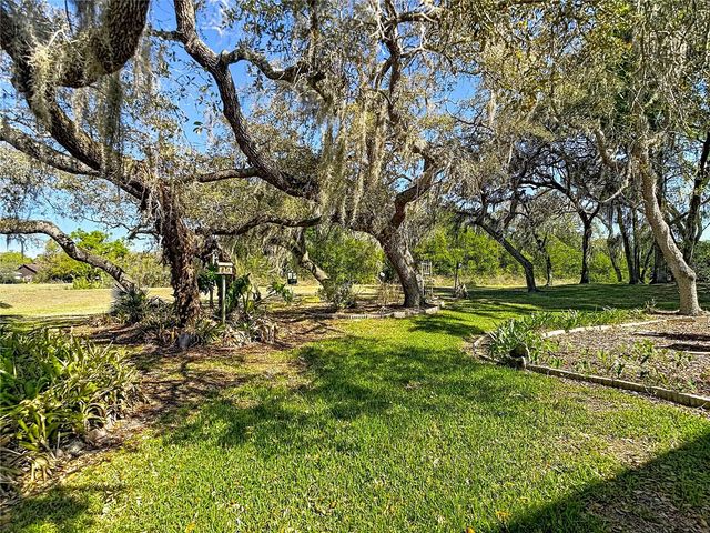 34485 CEDARFIELD DRIVE, Dade City, FL 33523