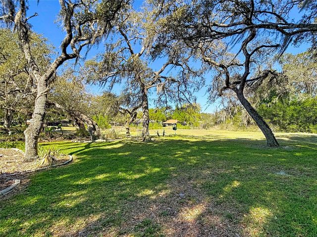 34485 CEDARFIELD DRIVE, Dade City, FL 33523