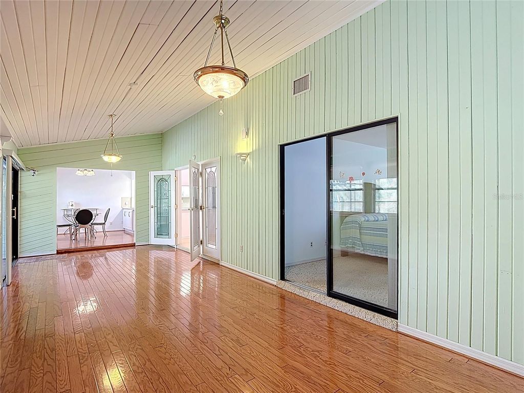 Image 23 of property listing at 34485 CEDARFIELD DRIVE, Dade City, FL 33523