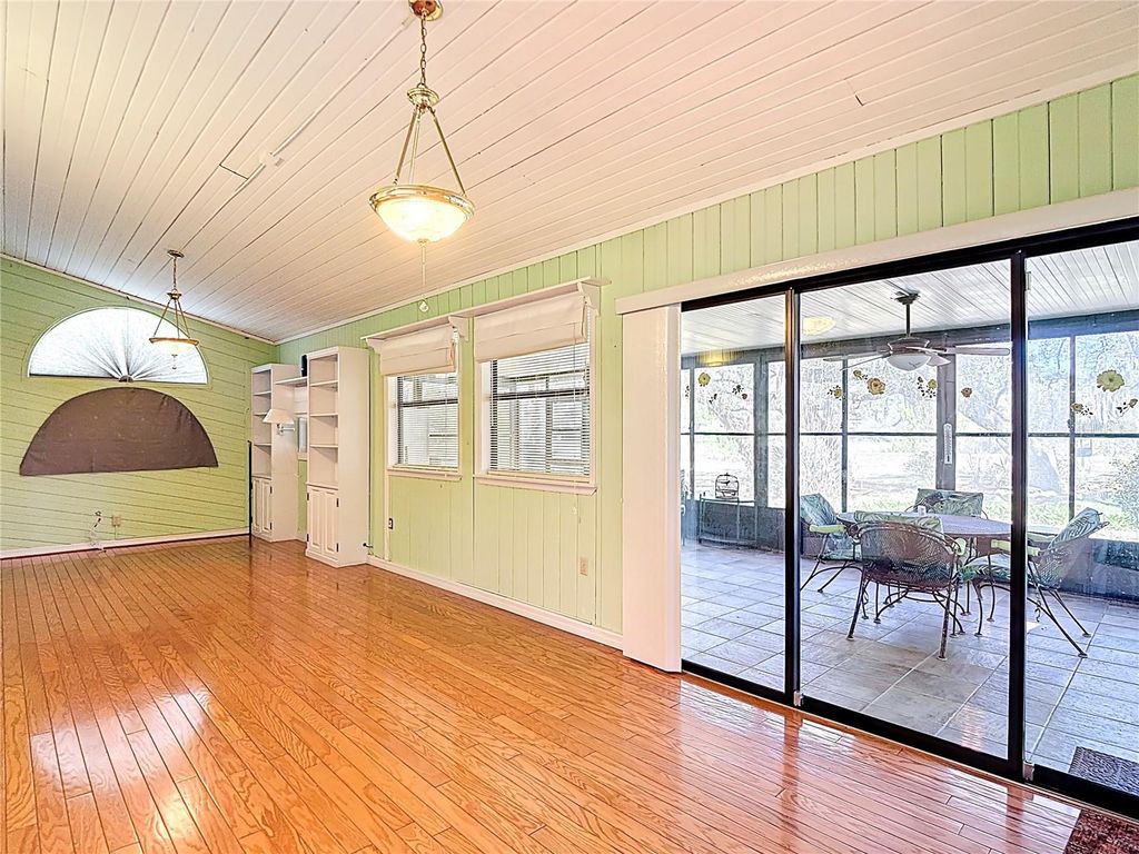 Image 27 of property listing at 34485 CEDARFIELD DRIVE, Dade City, FL 33523