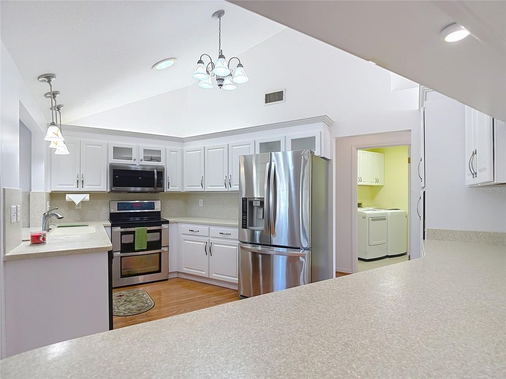 Image 36 of property listing at 34485 CEDARFIELD DRIVE, Dade City, FL 33523