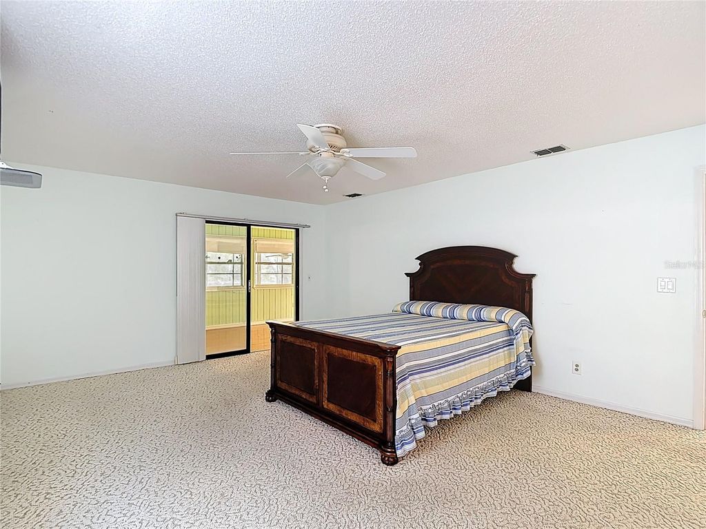 Image 42 of property listing at 34485 CEDARFIELD DRIVE, Dade City, FL 33523