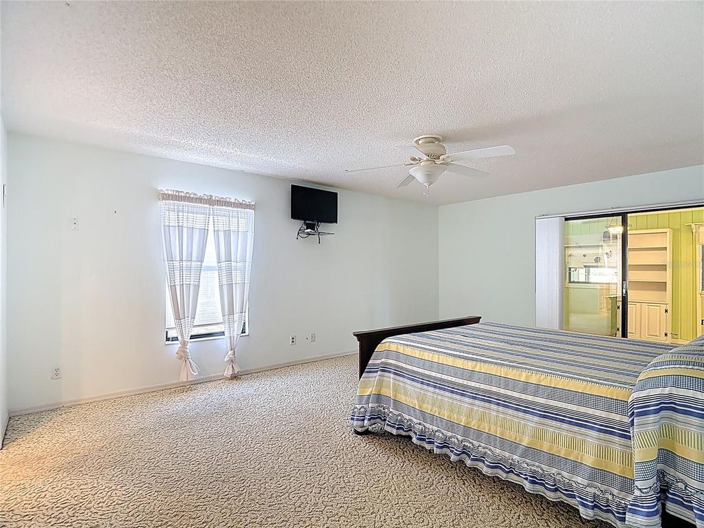 Image 43 of property listing at 34485 CEDARFIELD DRIVE, Dade City, FL 33523