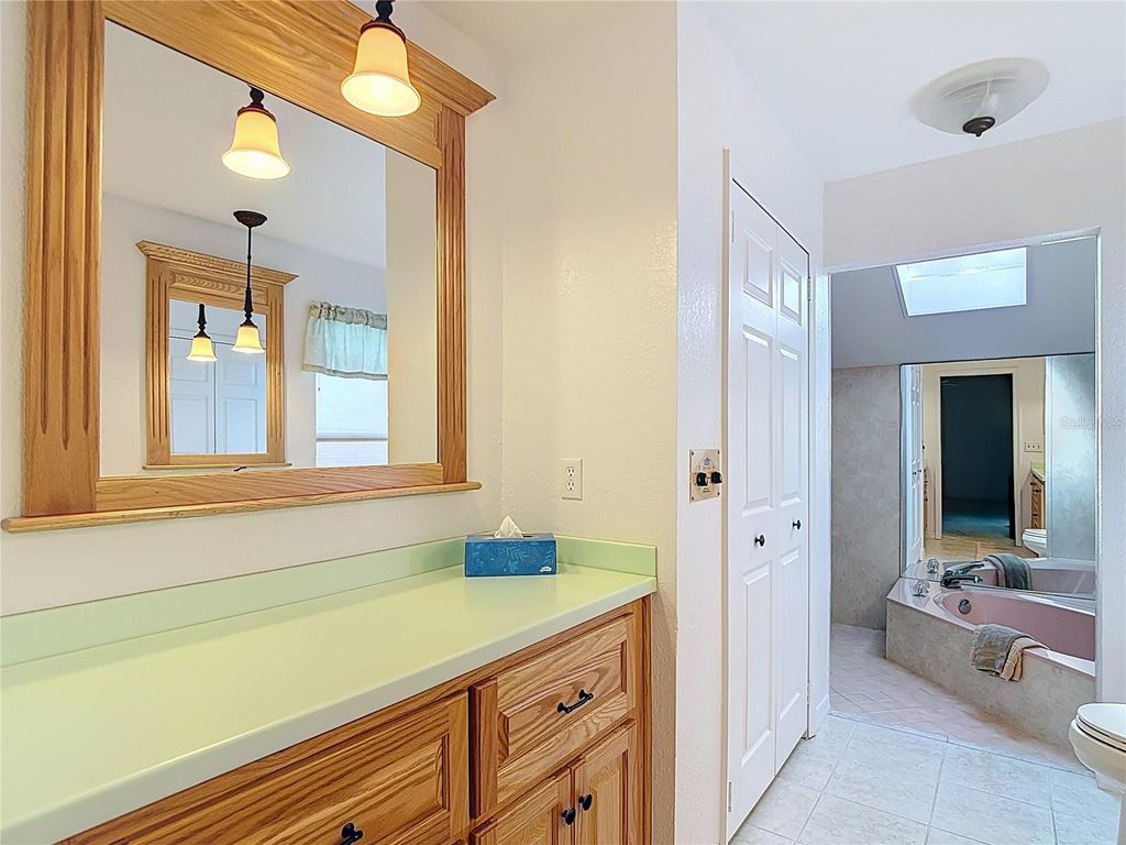 Image 50 of property listing at 34485 CEDARFIELD DRIVE, Dade City, FL 33523