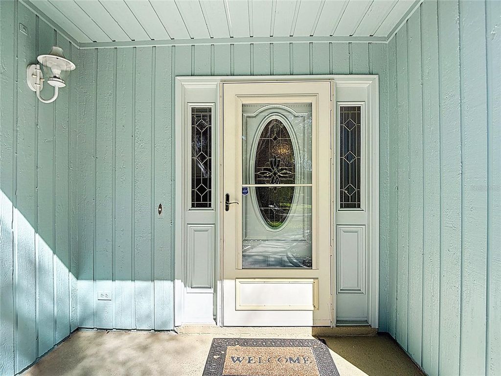 Image 10 of property listing at 34485 CEDARFIELD DRIVE, Dade City, FL 33523