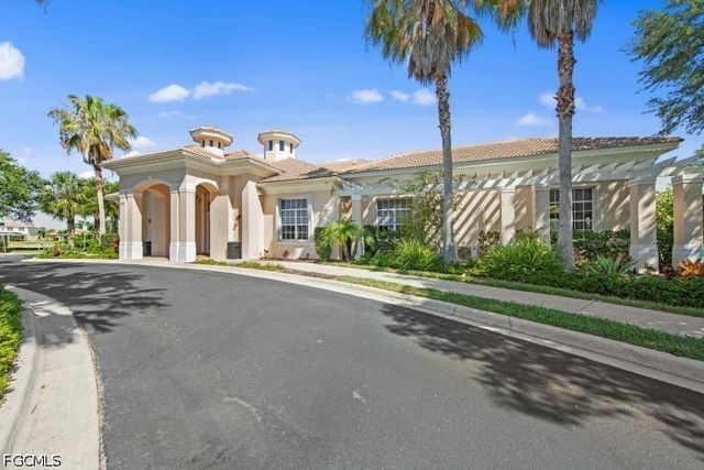 1545 Lake Jessup CIR, Cape Coral, FL 33909
