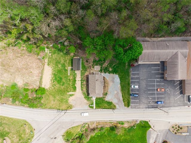 594 McMichael Rd, Robinson Twp, PA 15205