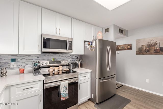 410 N 56TH Place, Mesa, AZ 85205