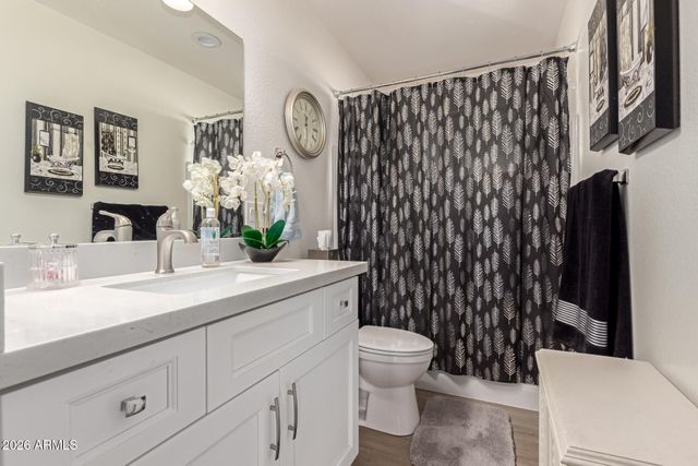 410 N 56TH Place, Mesa, AZ 85205