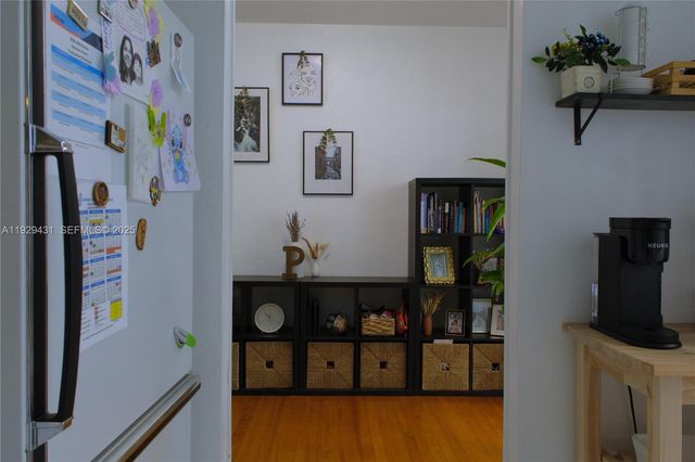 2818 SW 19th St, Miami, FL 33145