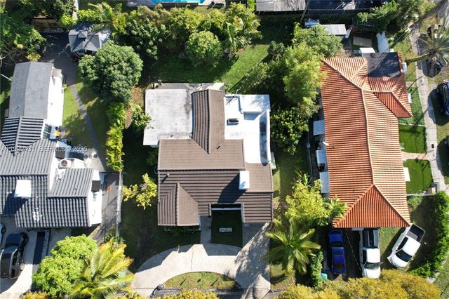 2818 SW 19th St, Miami, FL 33145