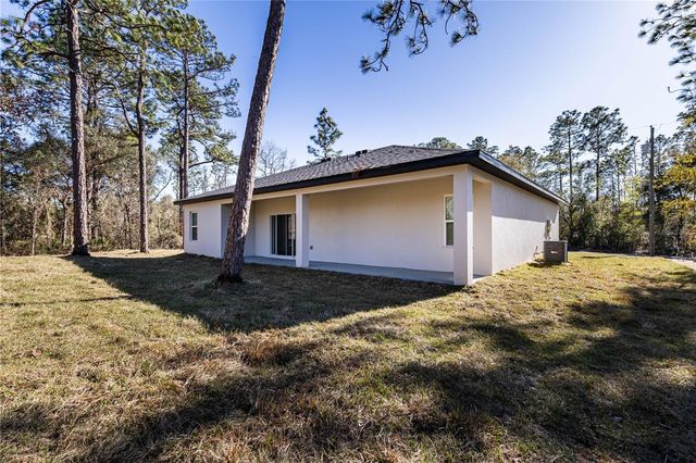 9333 N SAMOA WAY, Citrus Springs, FL 34433