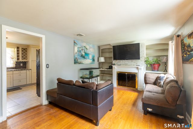 170 Amherst Street, Hartford, CT 06106