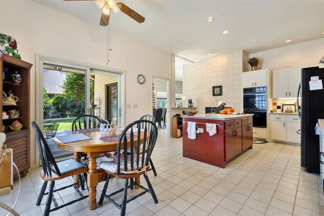 812 Julies Trail, Edmond, OK 73012
