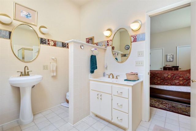 812 Julies Trail, Edmond, OK 73012