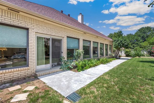 812 Julies Trail, Edmond, OK 73012
