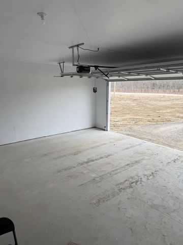 6416 Mckinley Road, Cottrellville, MI 48039