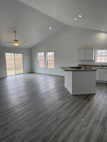 6416 Mckinley Road, Cottrellville, MI 48039