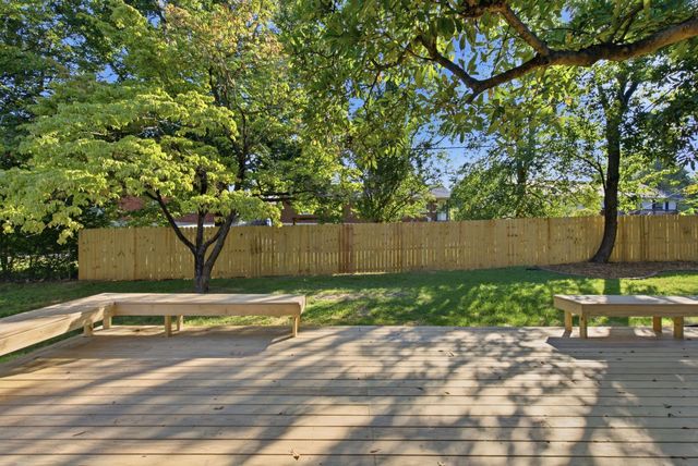 309 Thistleton Circle, Lexington, KY 40502