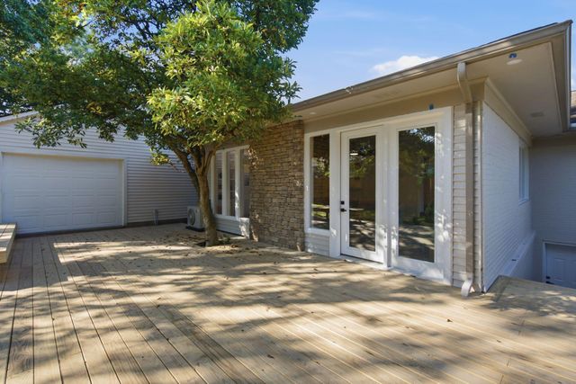 309 Thistleton Circle, Lexington, KY 40502