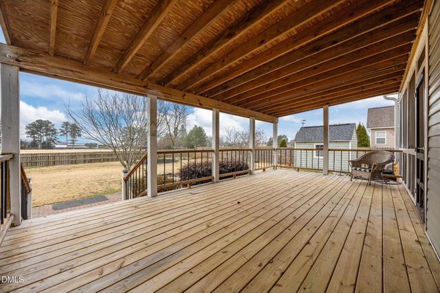 29 Dexterfield Drive, Fuquay Varina, NC 27526