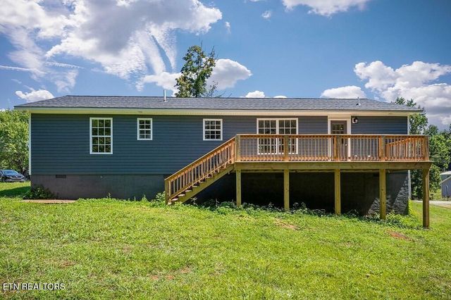 227 Oakwood Street St, Sparta, TN 38583