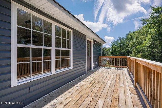 227 Oakwood Street St, Sparta, TN 38583