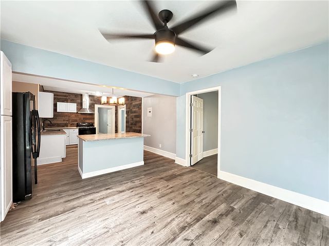 407 Palmero St, Corpus Christi, TX 78404