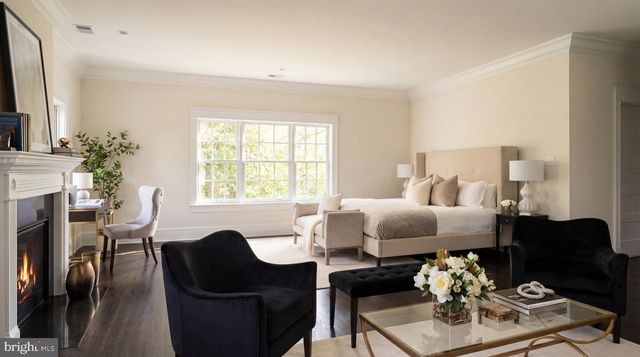 2913 UNIVERSITY TER NW, Washington, DC 20016