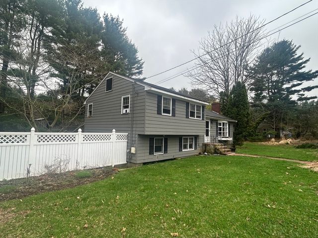 172 Village St, Millis, MA 02054