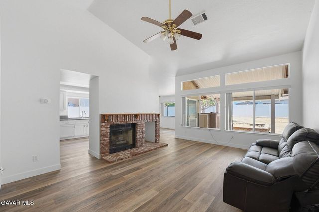 44029 Calston Avenue, Lancaster, CA 93535